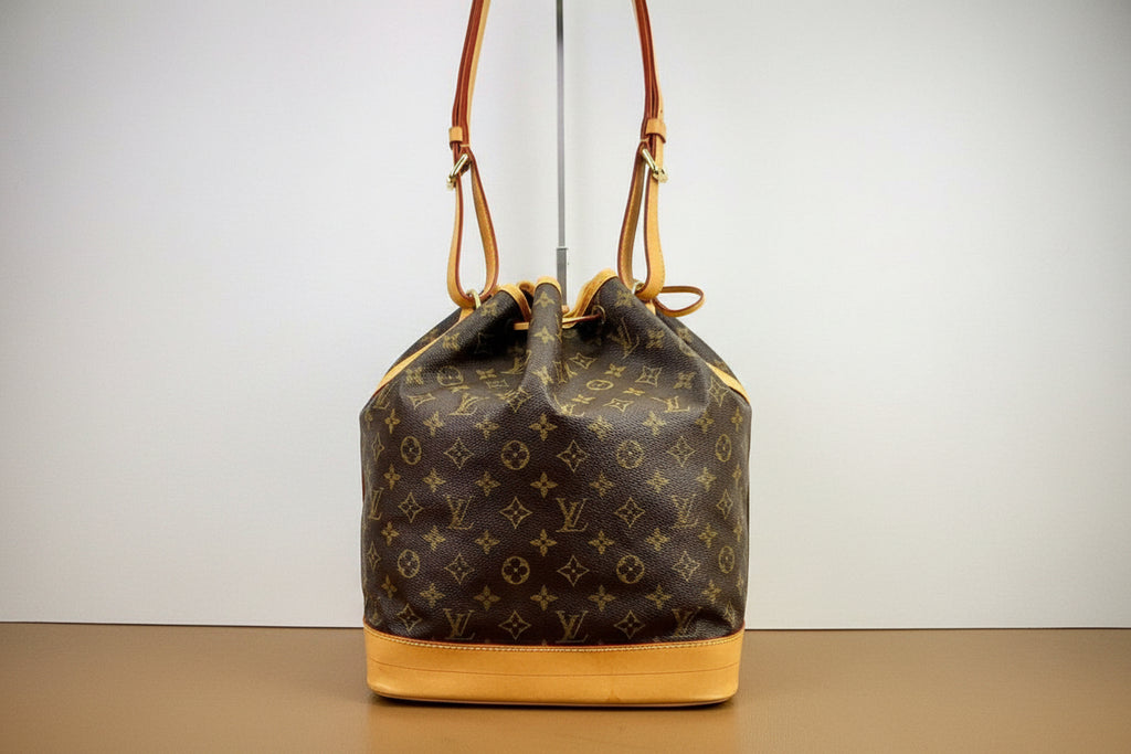 LOUIS VUITTON Monogram NOE Shoulder Bag