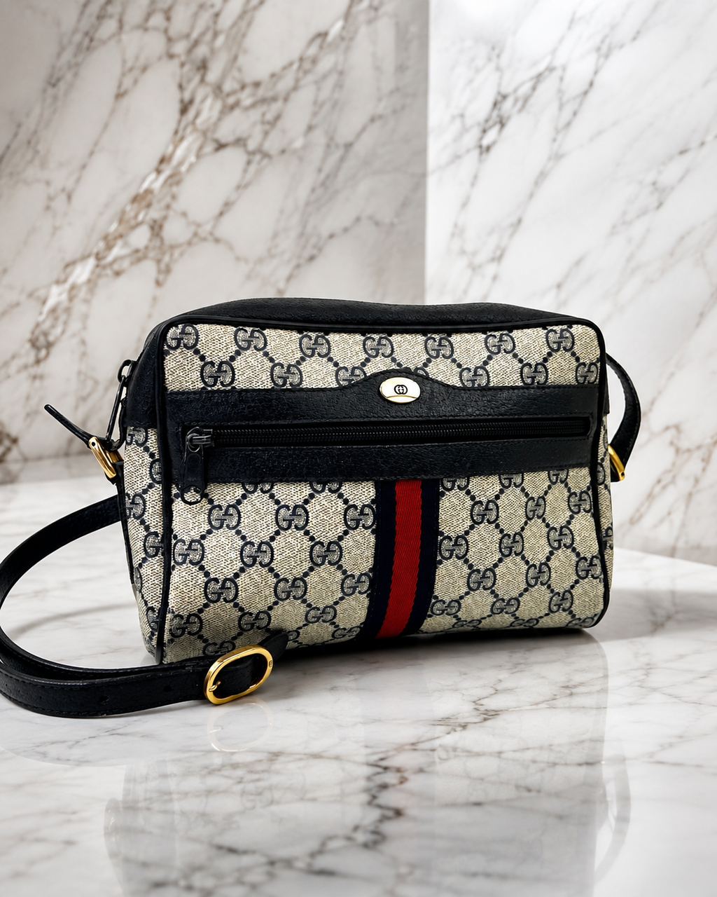 Gucci  GG Supreme Sherry Line Shoulder Bag Navy