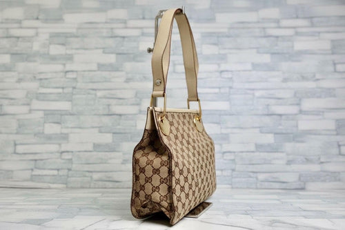 Authentic GUCCI Eclipse Messenger Bag GG Canvas Small Vintage