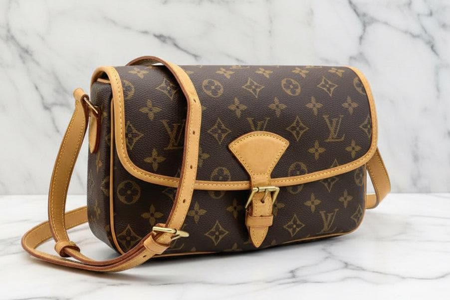 Certified Authentic LOUIS VUITTON Monogram SolShoulder Bag