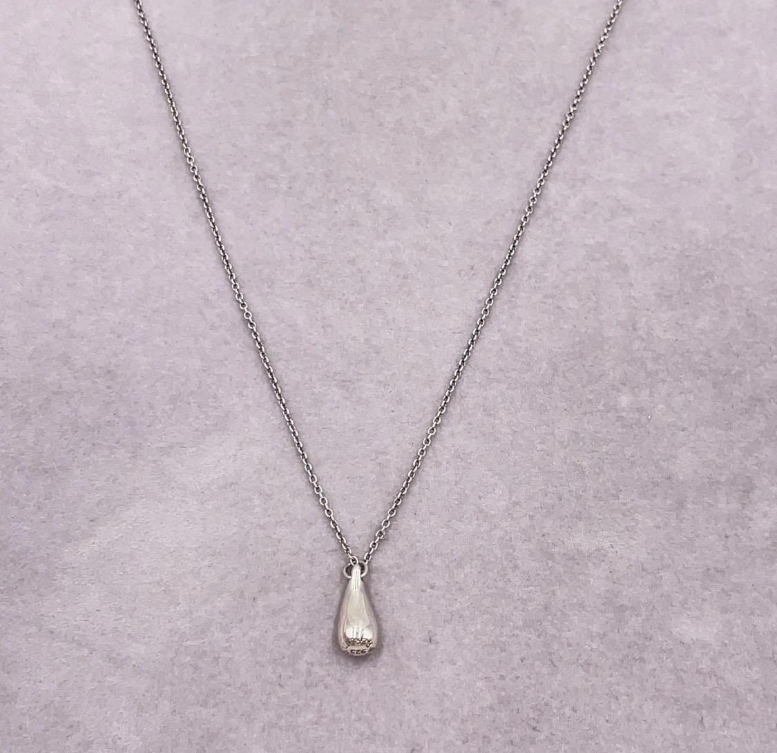 Authentic Tiffany & Co. Elsa Peretti Teardrop Necklace SV 2.7g/3.3g Vintage ( Great Gift)