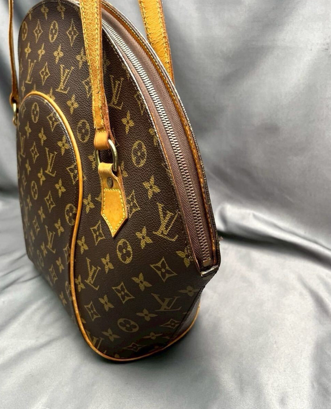 Louis Vuitton Monogram Ellipse GM Shopping Bag