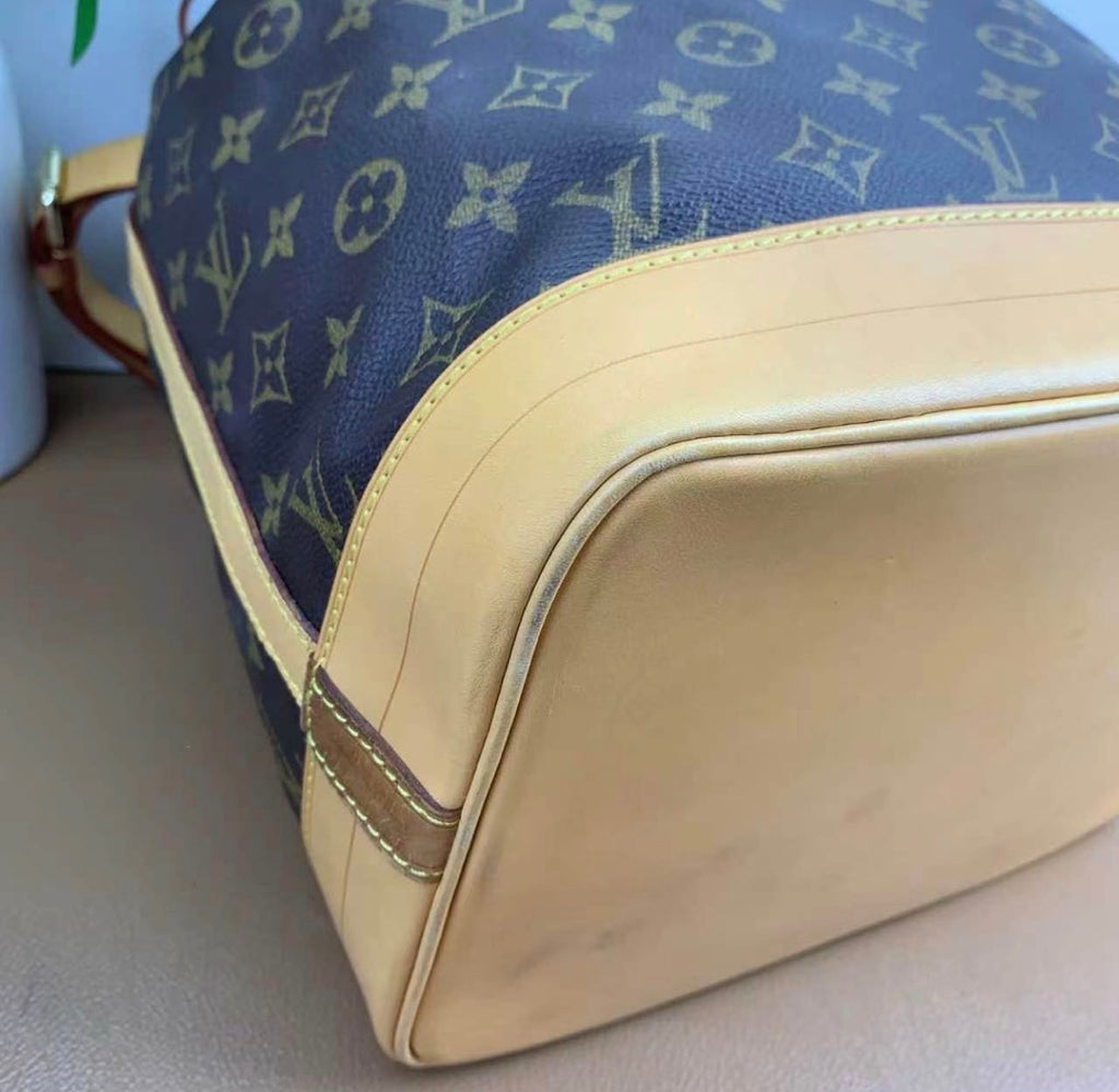 LOUIS VUITTON Monogram NOE Shoulder Bag