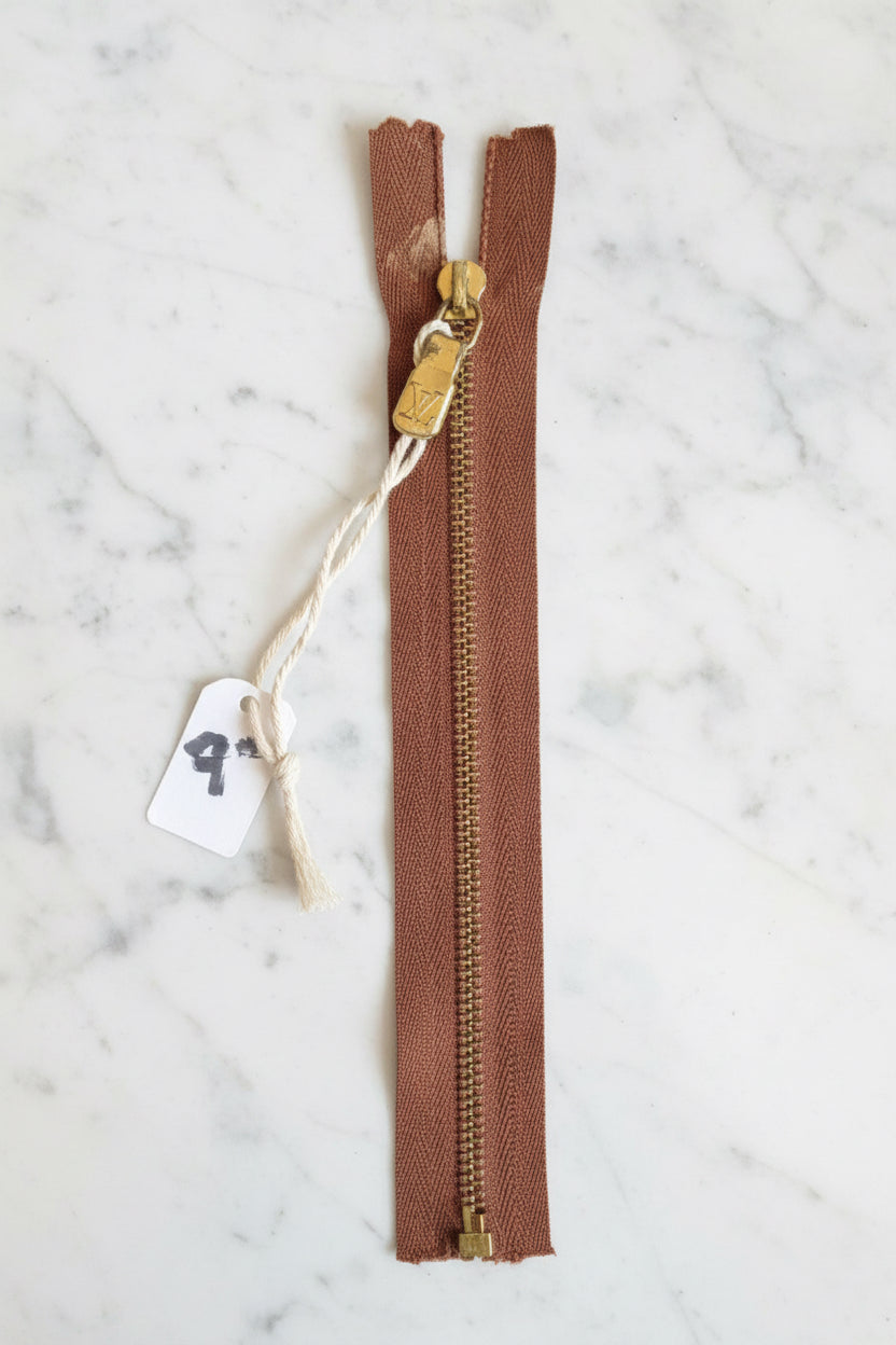 Authentic Louis Vuitton Replacement (Zipper  2 Pull  / Charm