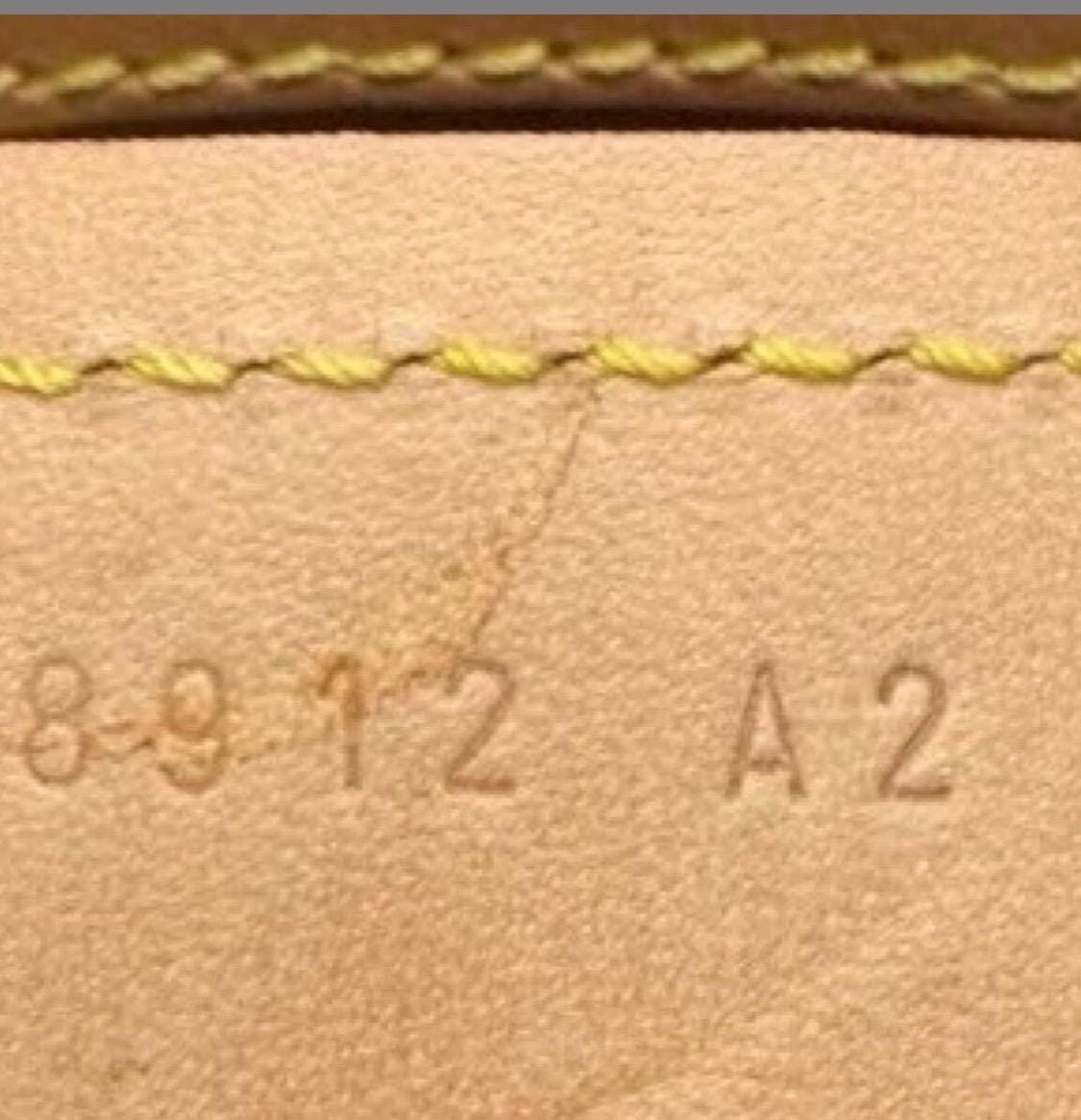 Authentic LOUIS VUITTON Monogram Sac Promenade Vintage Shoulder Bag