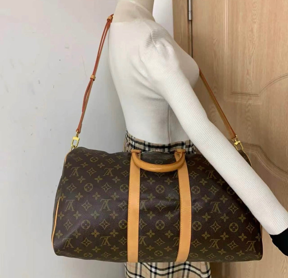 Louis Vuitton Keepall 45 travel bag