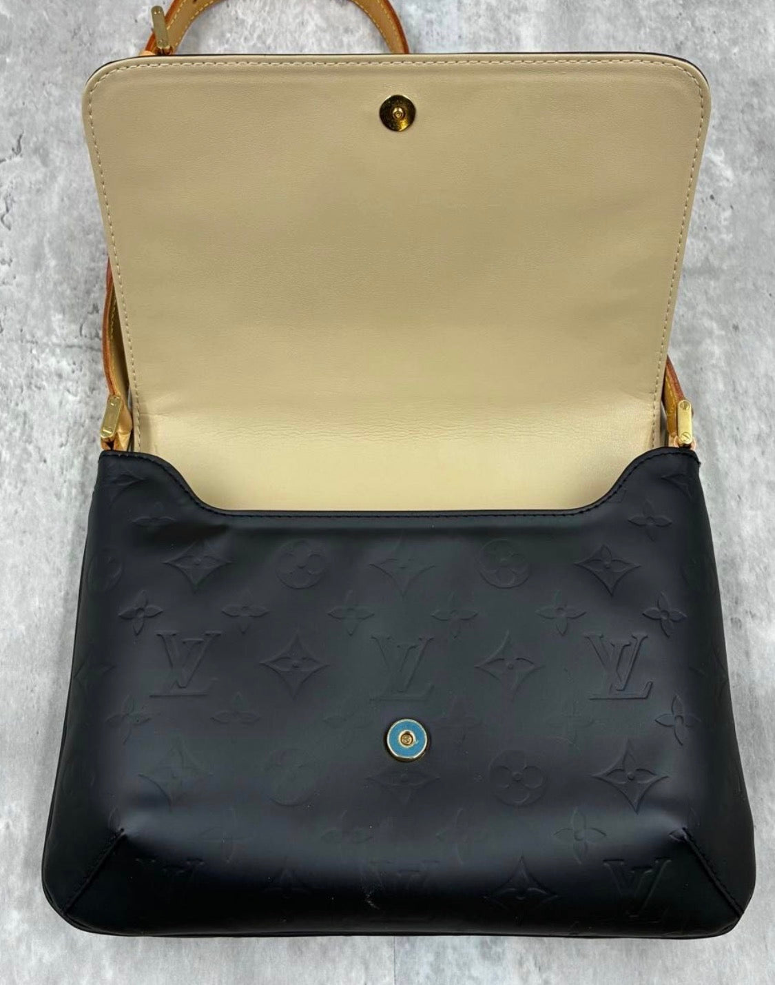 Louis Vuitton Vernis Thompson Street Black
