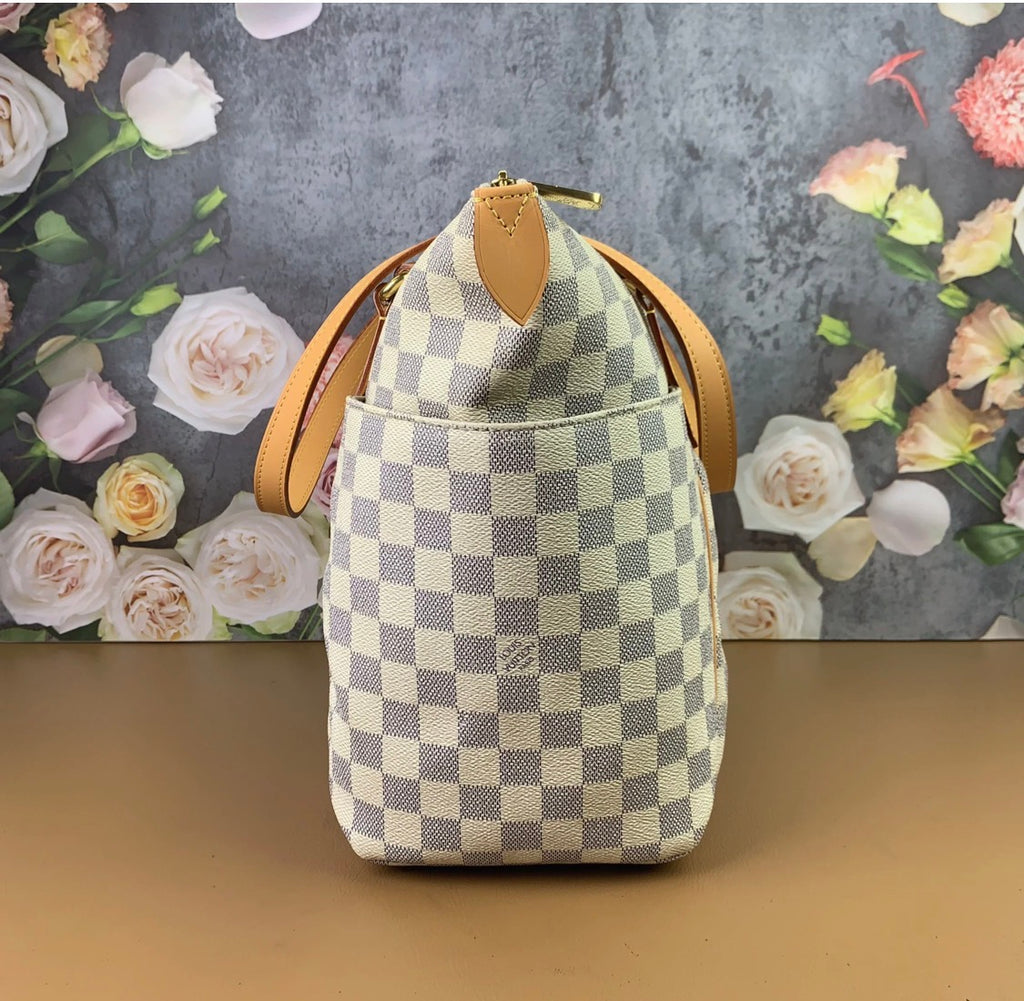 Louis Vuitton Monogram Totally MM Shoulder Bag