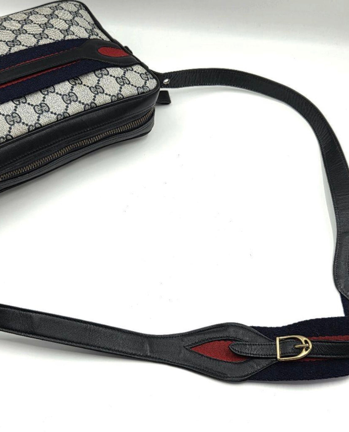 GUCCI GG-Supreme Sherry Line Shoulder  Bag Vintage