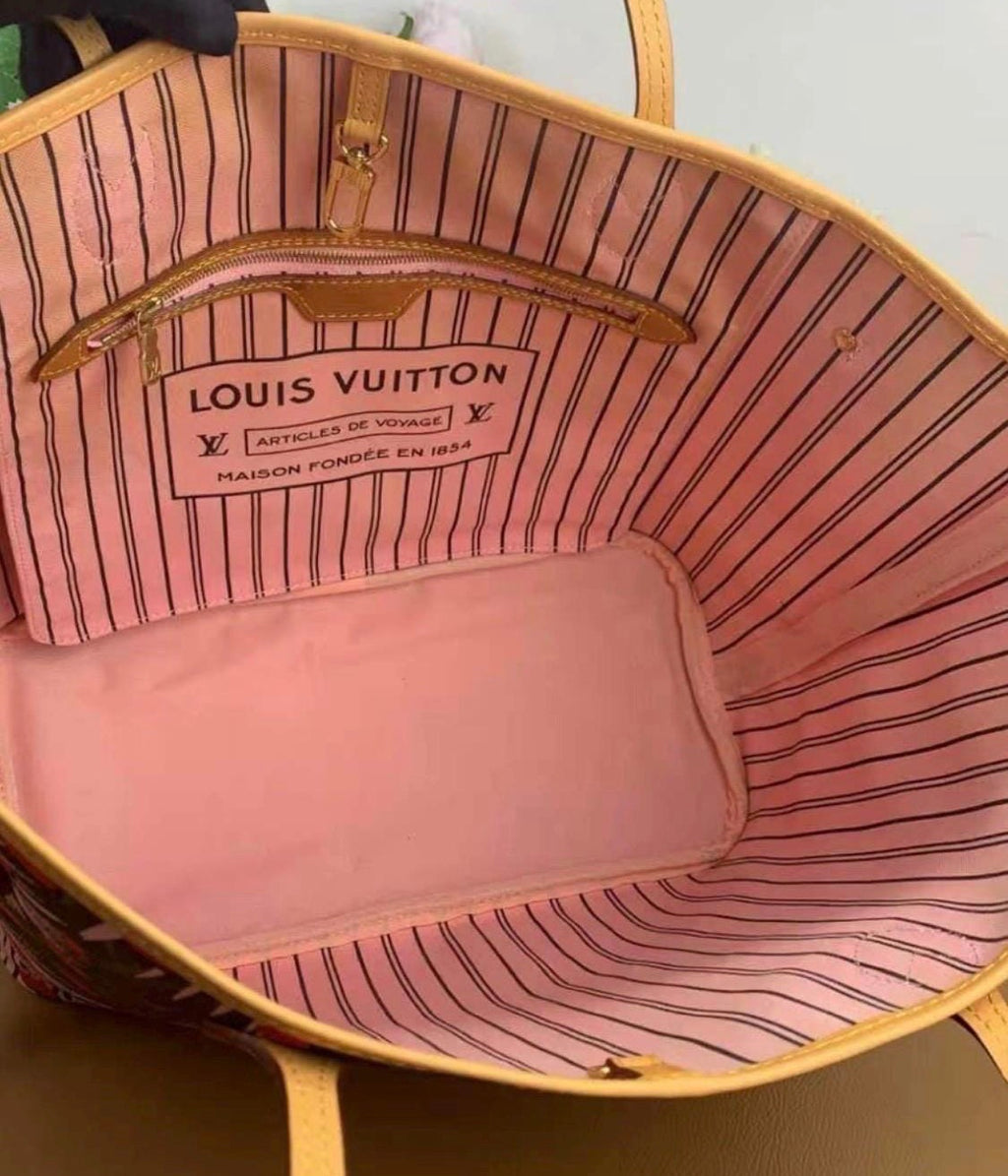 Authentic Rare Louis Vuitton LV Monogram Jungle Printed Neverfull MM Shoulder Bag With Authentication