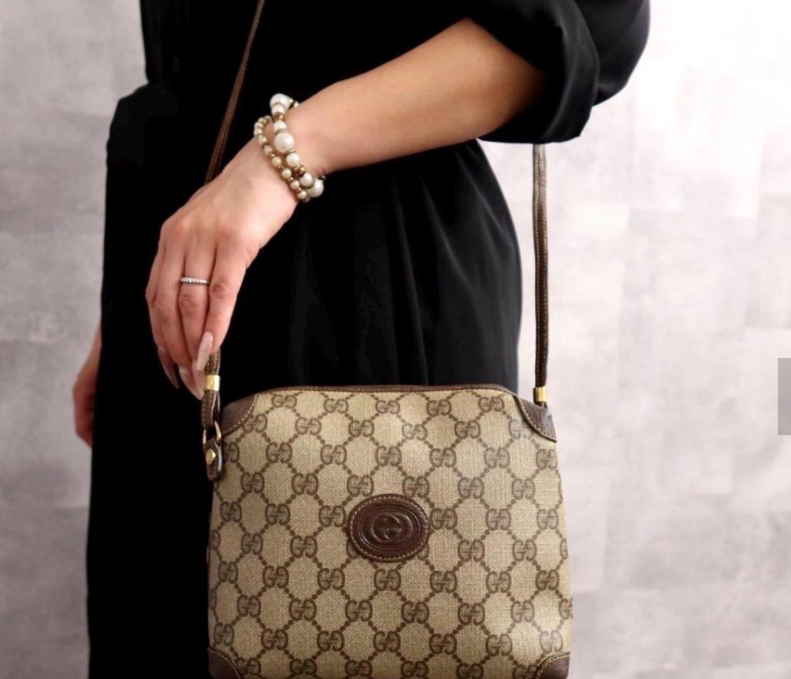 GUCCI Old Gucc GG supreme Calf Leather Shouldee Bag Vintage