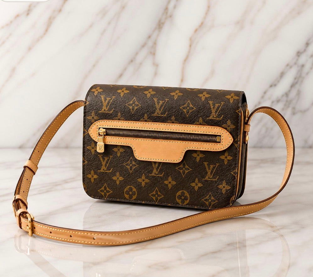 Louis Vuitton Monogram Saint Germain G Excellent Condition