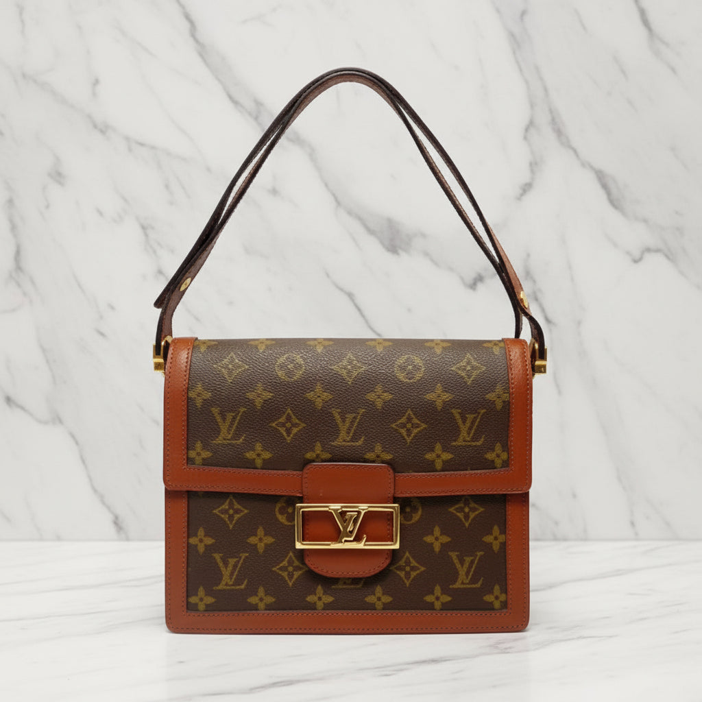 LOUIS VUITTON Dauphine shoulder bag