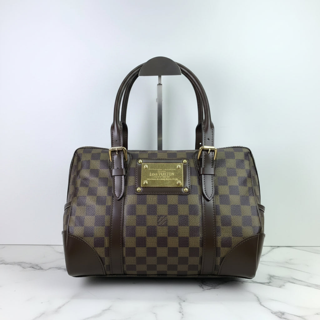 Louis Vuitton Berkeley Damier Shoulder Bag