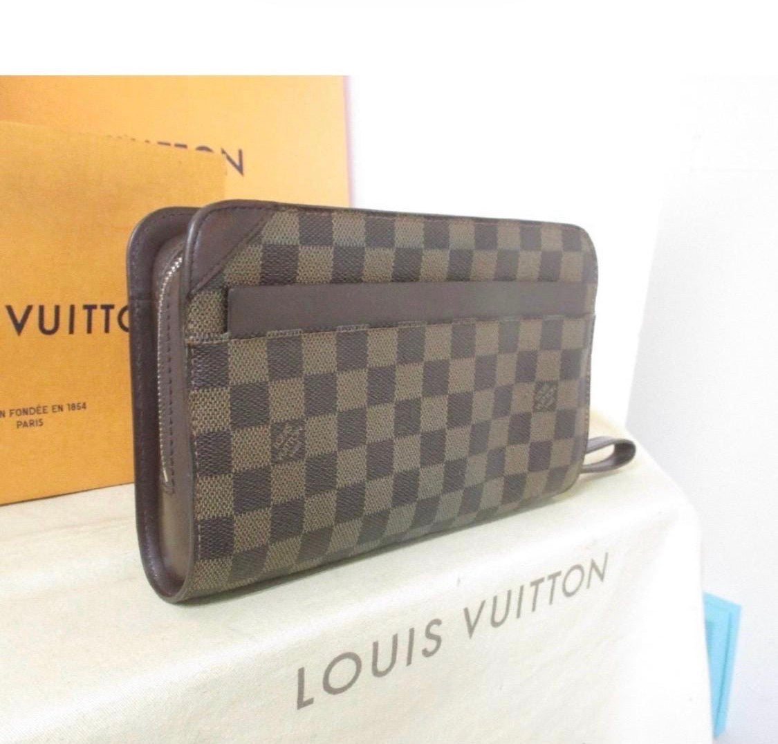 Authentic LOUIS VUITTON Damier Ebene Pochette Saint Louis Clutch