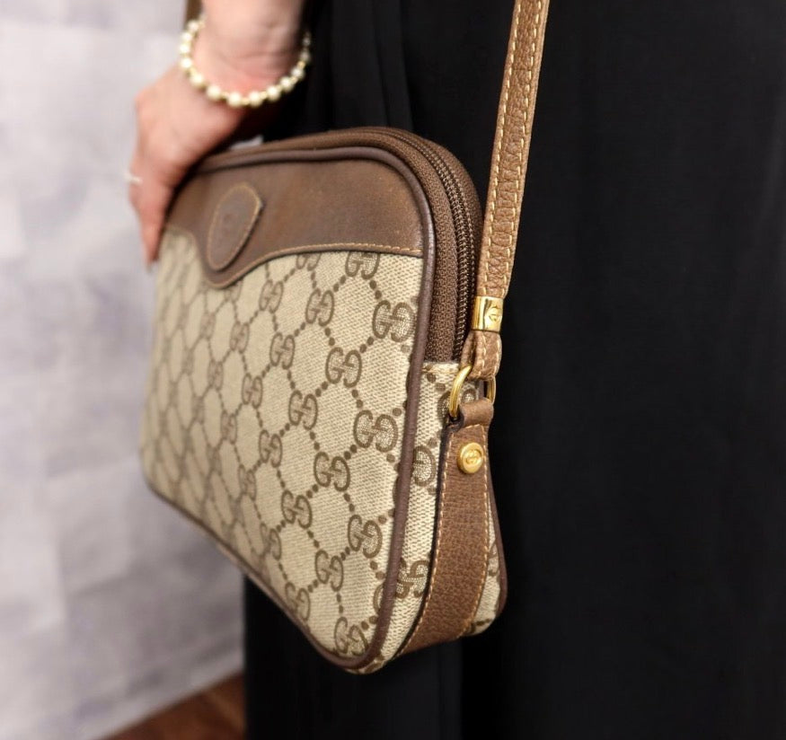 GUCCI Old Gucci GG  Supreme PVC Calf Leather Shoulder Bag Vintage Brown