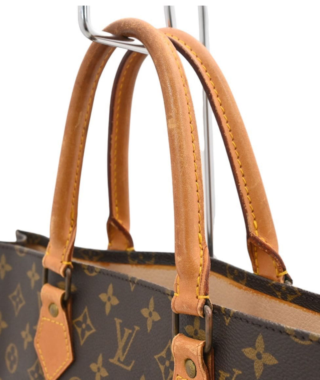 Louis Vuitton Monogram Sac Plat Handbag