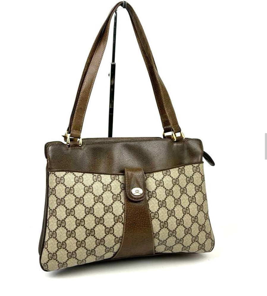 Gucci GG Supreme Shoulder Bag
