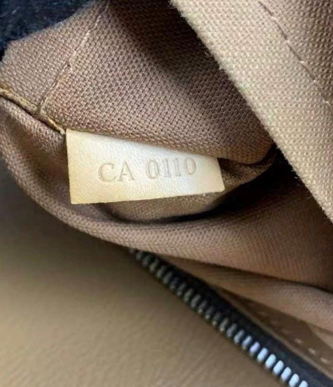 Louis Vuitton Monogram Odeon PM Crossbody Bag Excellent Condition
