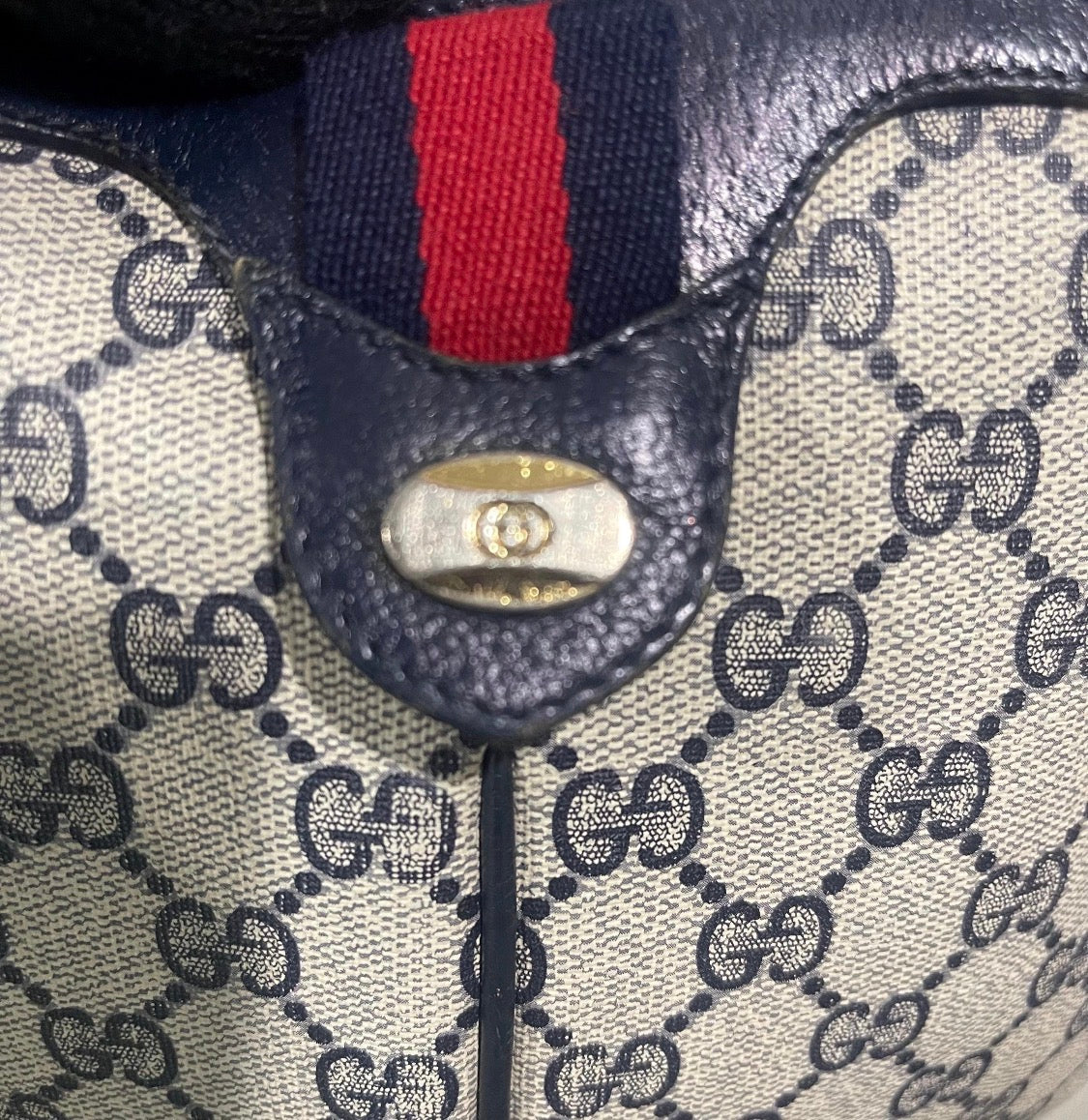 Gucci GG Supreme Sherry Line Shoulder  Bag Vintage (Navy)