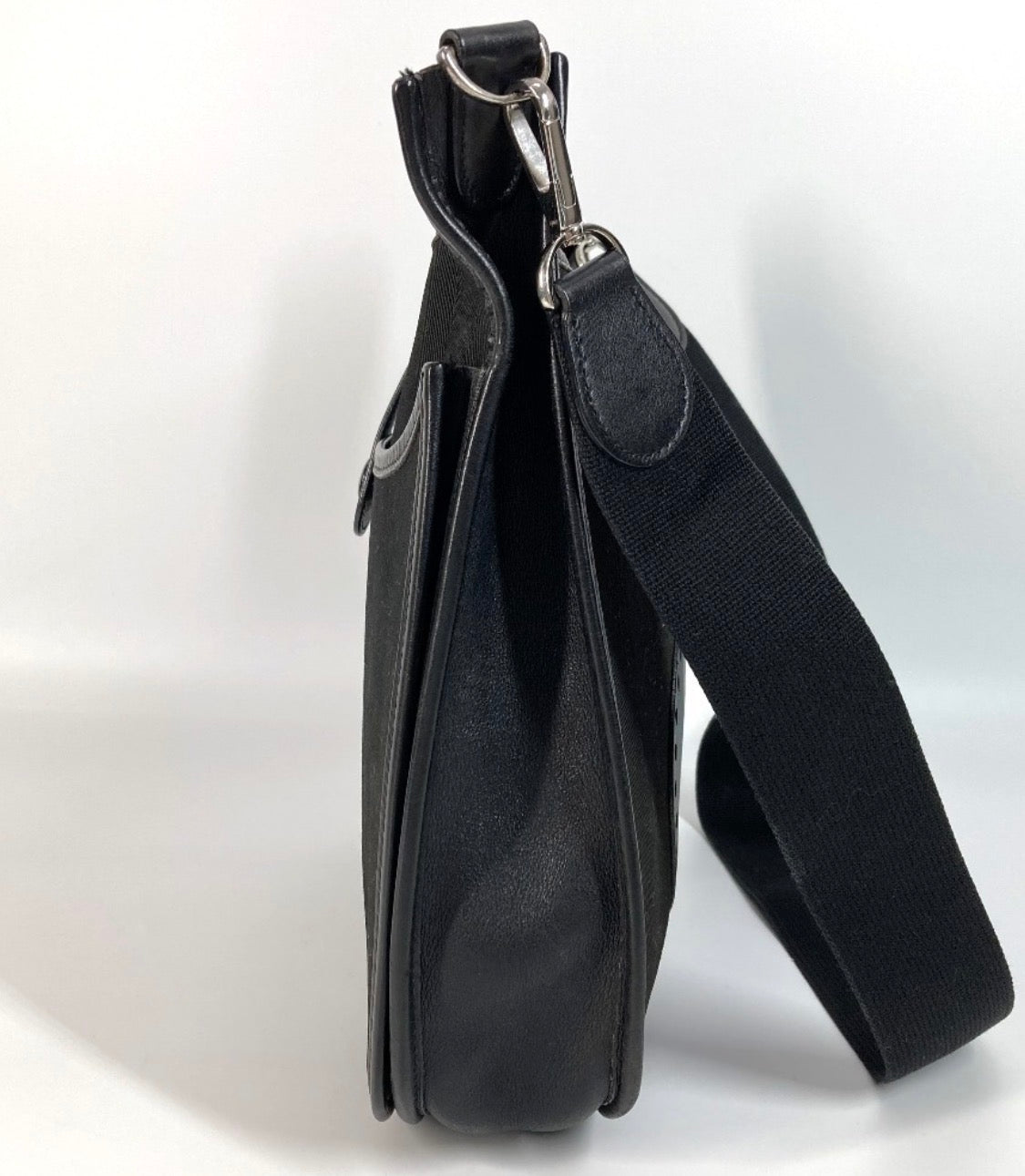 Hermès Evelyne 2 PM Evelyne Shoulder Bag