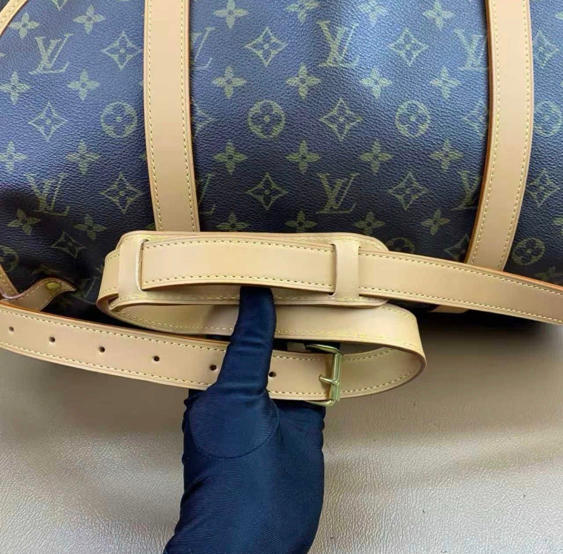 LOUIS VUITTON Saumur 43 Shoulder Bag