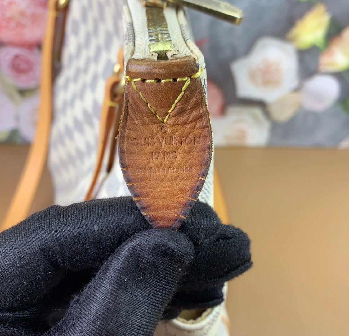 Louis Vuitton Monogram Totally MM Shoulder Bag