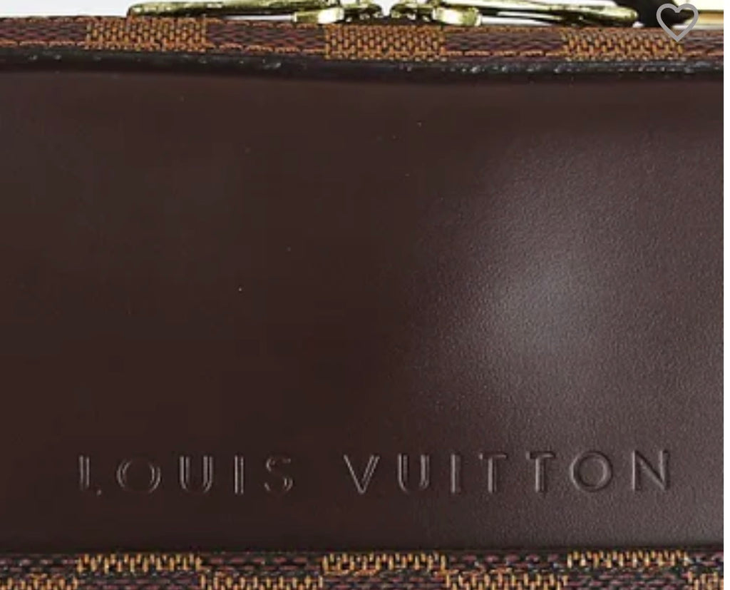 LOUIS VUITTON
Damier Canvas Porte Ordinateur Sabana Computer Case Bag