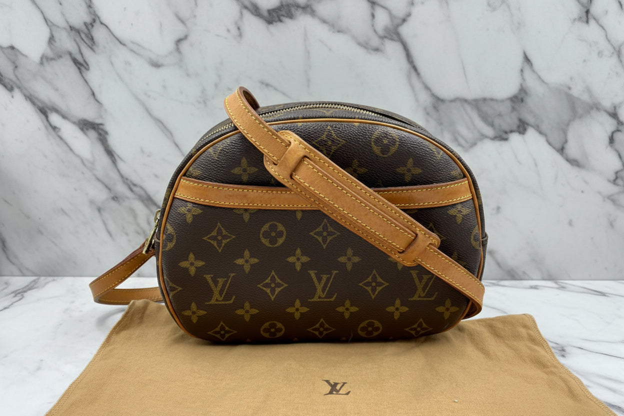 Authentic LOUIS VUITTON
Monogram Blois Shoulder Bag