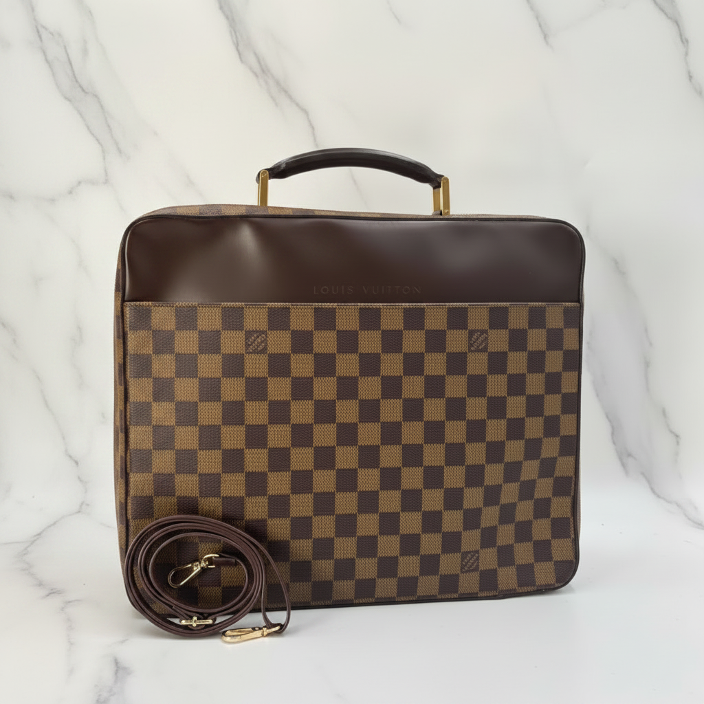 LOUIS VUITTON
Damier Canvas Porte Ordinateur Sabana Computer Case Bag