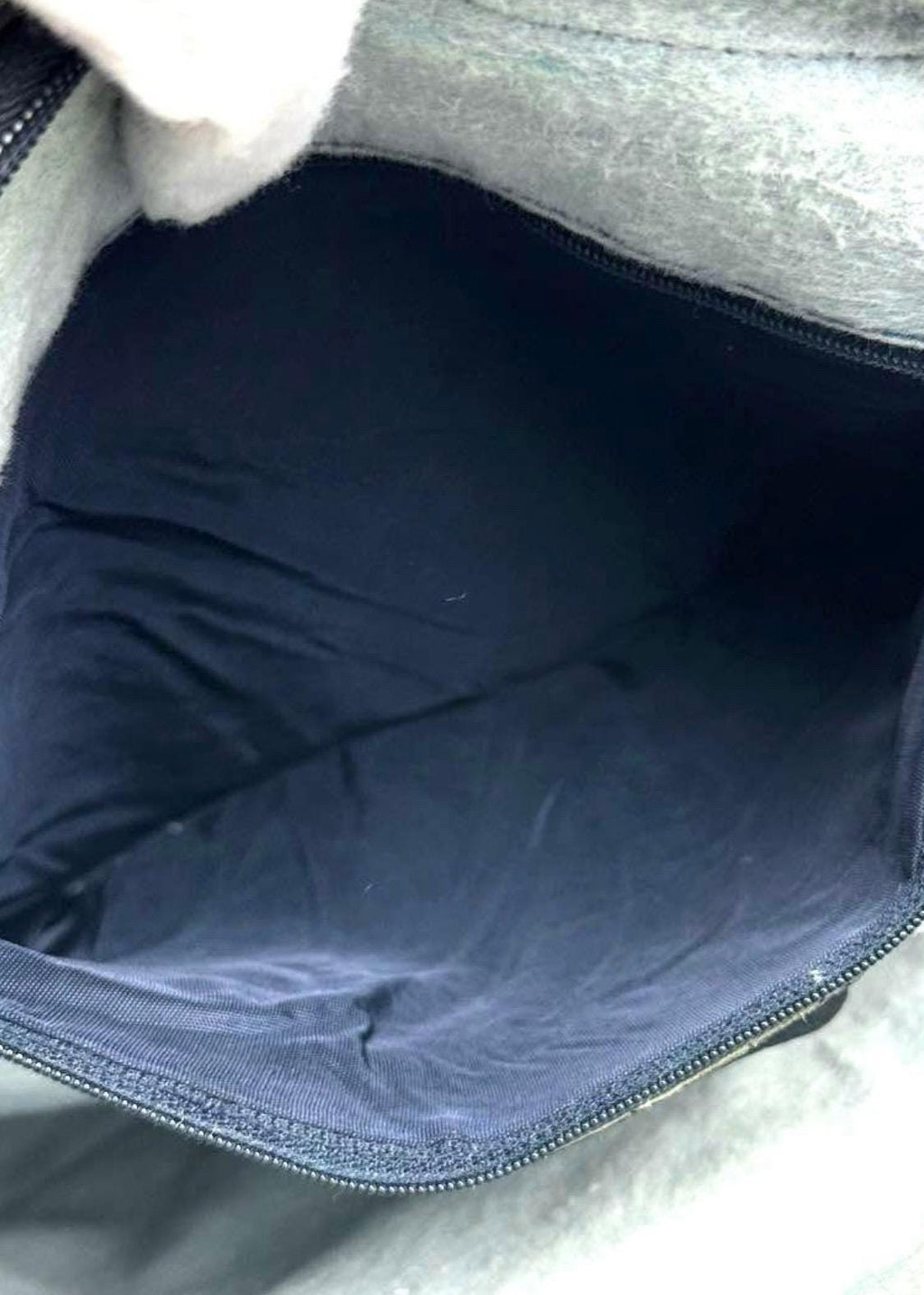 Authentic GUCCI GG Sherry Line Ophidia Supreme Tote Bag.