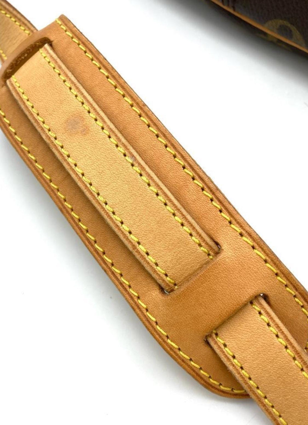 Certified Authentic LOUIS VUITTON Monogram SolShoulder Bag