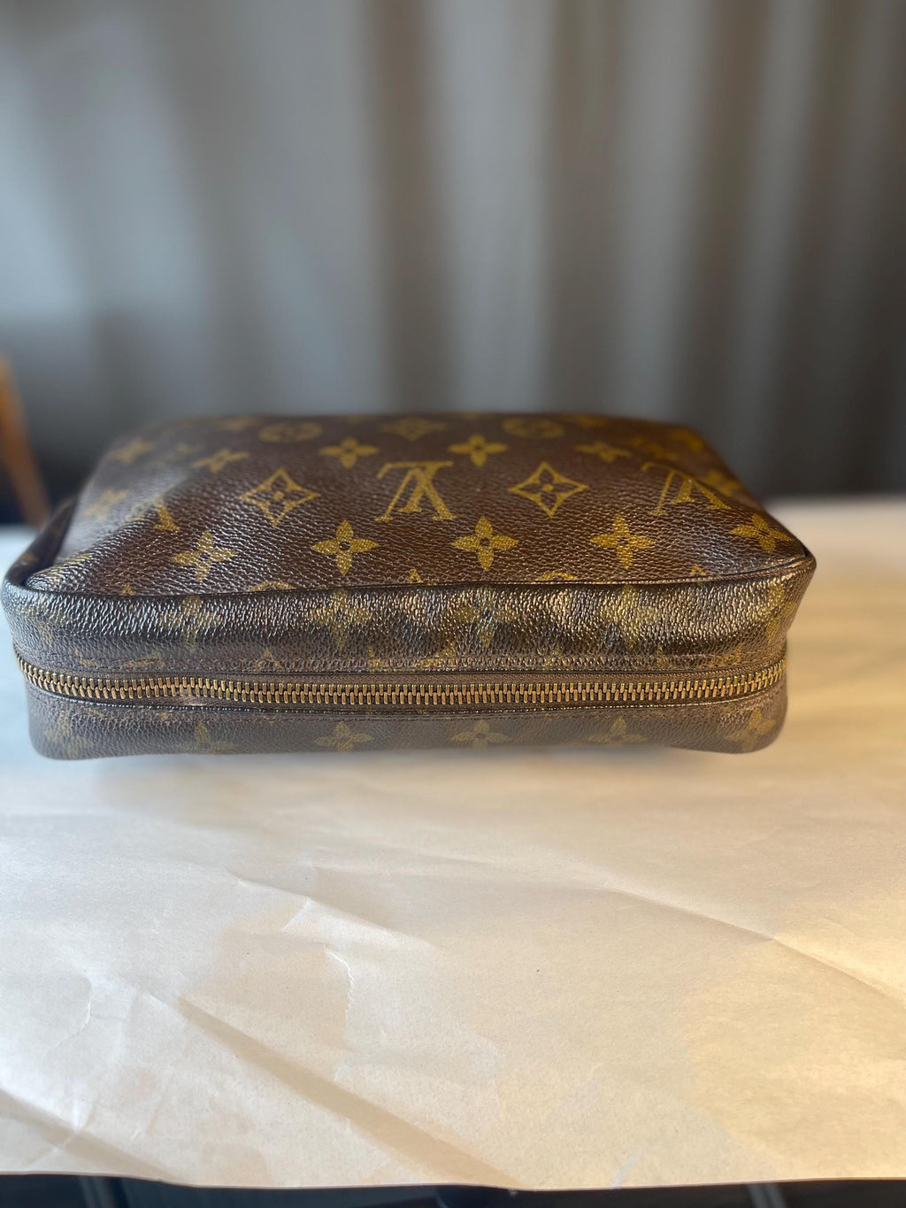 LOUIS VUITTON LV Monogram Trousse Toilette 28 Vintage