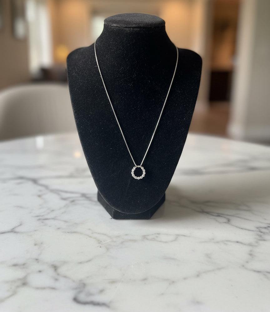 Simply  Eternal Hollow Silver Plated Pendant Necklace  ( Great Gift )