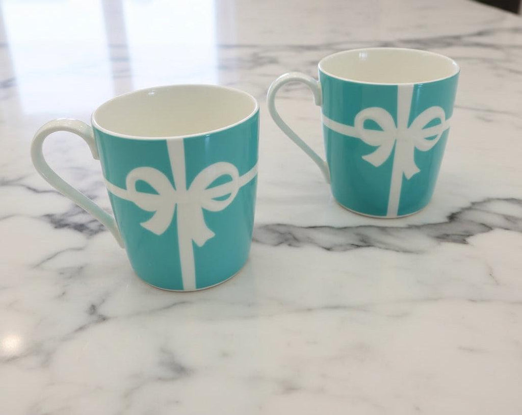 Authentic Tiffany & Co. Amway Collaboration/Bow Ribbon Mug Set  (NEW )