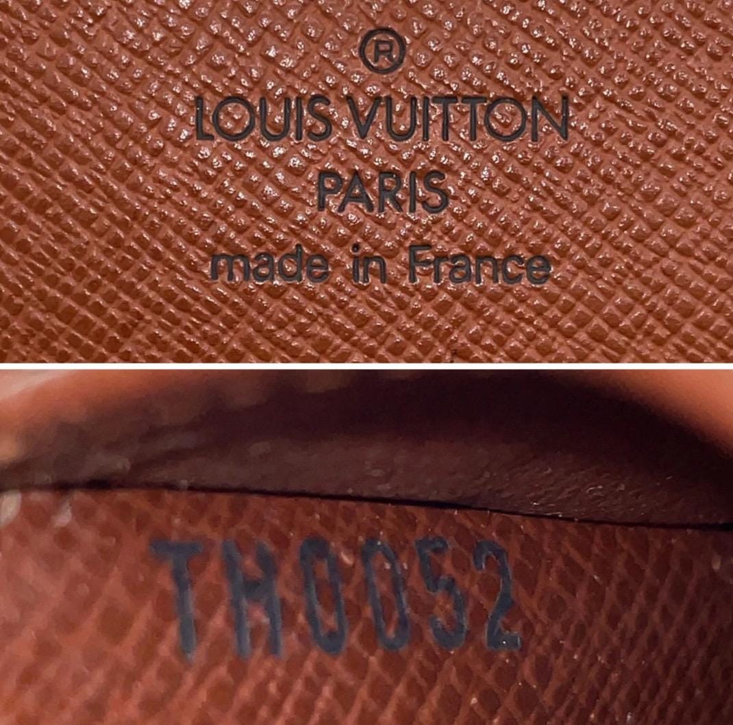 Authentic Louis Vuitton Monogram Elise  Wallet Vintage W/ Box and dust bag