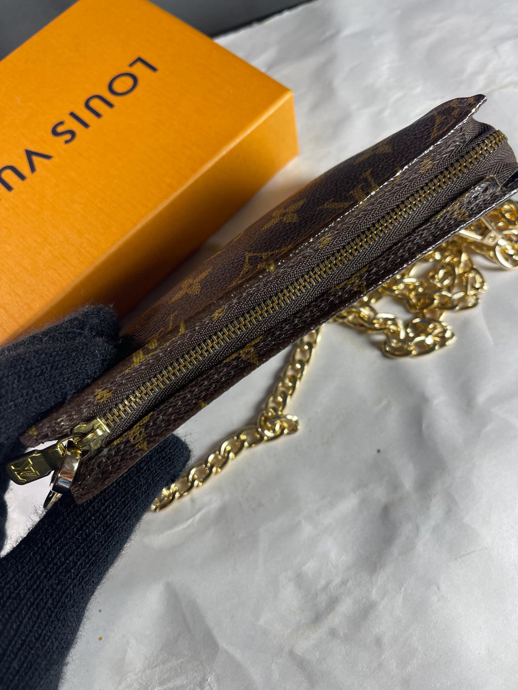 Authentic LOUIS VUITTON Mini Pochette Accessoires Vintage