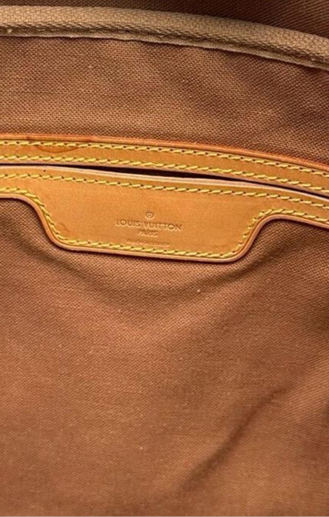 Authentic LOUIS VUITTON Monogram Sac Promenade Vintage Shoulder Bag