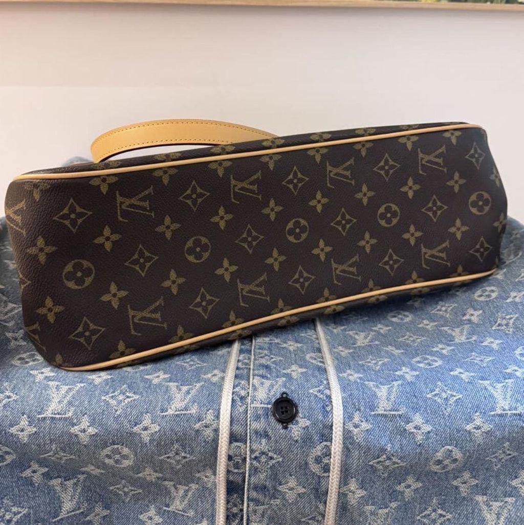 Authentic LOUIS VUITTONMonogram Batignolles Horizontal Shoulder Bag Excellent Condition