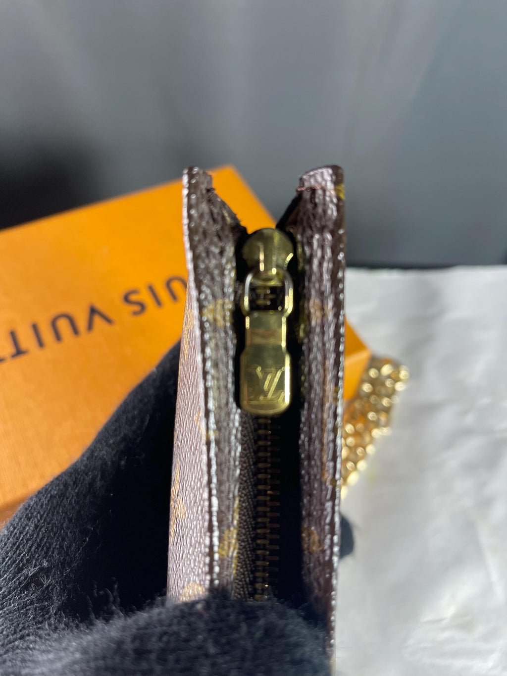 Authentic LOUIS VUITTON Mini Pochette Accessoires Vintage