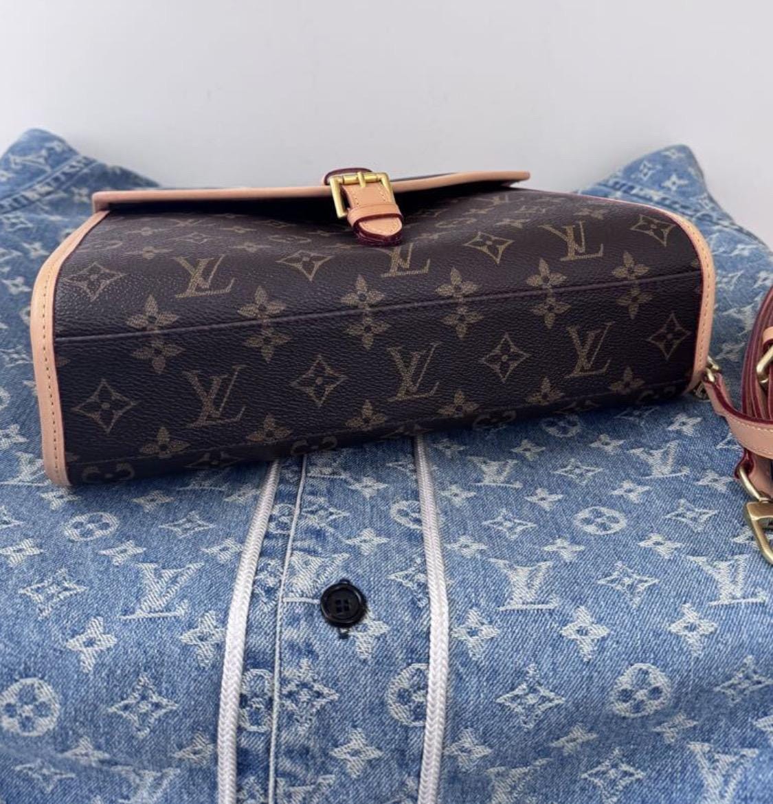 Authentic LOUIS VUITTON Monogram Bel Air Shoulder Bag
