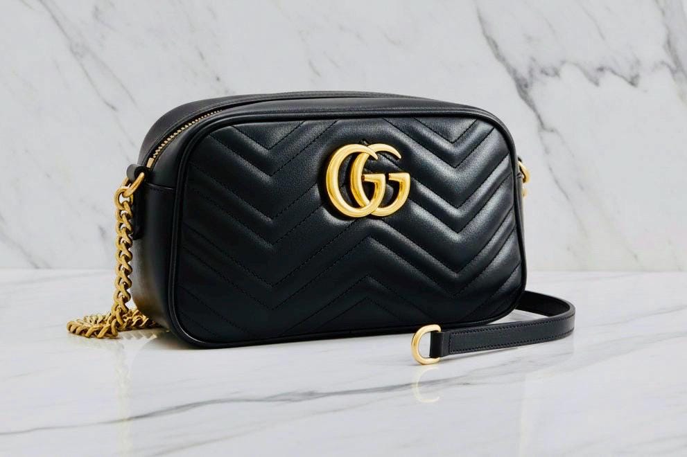 Authentic GUCCI Calfskin Matelasse Small GG Marmont Chain Shoulder Bag Black included COA , dust bag , box.