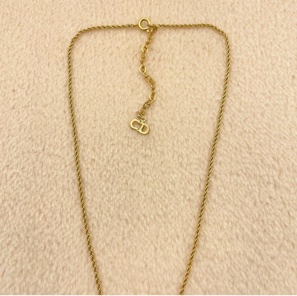 Authentjc Christian Dior Twist Circle CD Necklace  W/Box Vintage